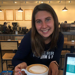 Meet your Posher, Julia